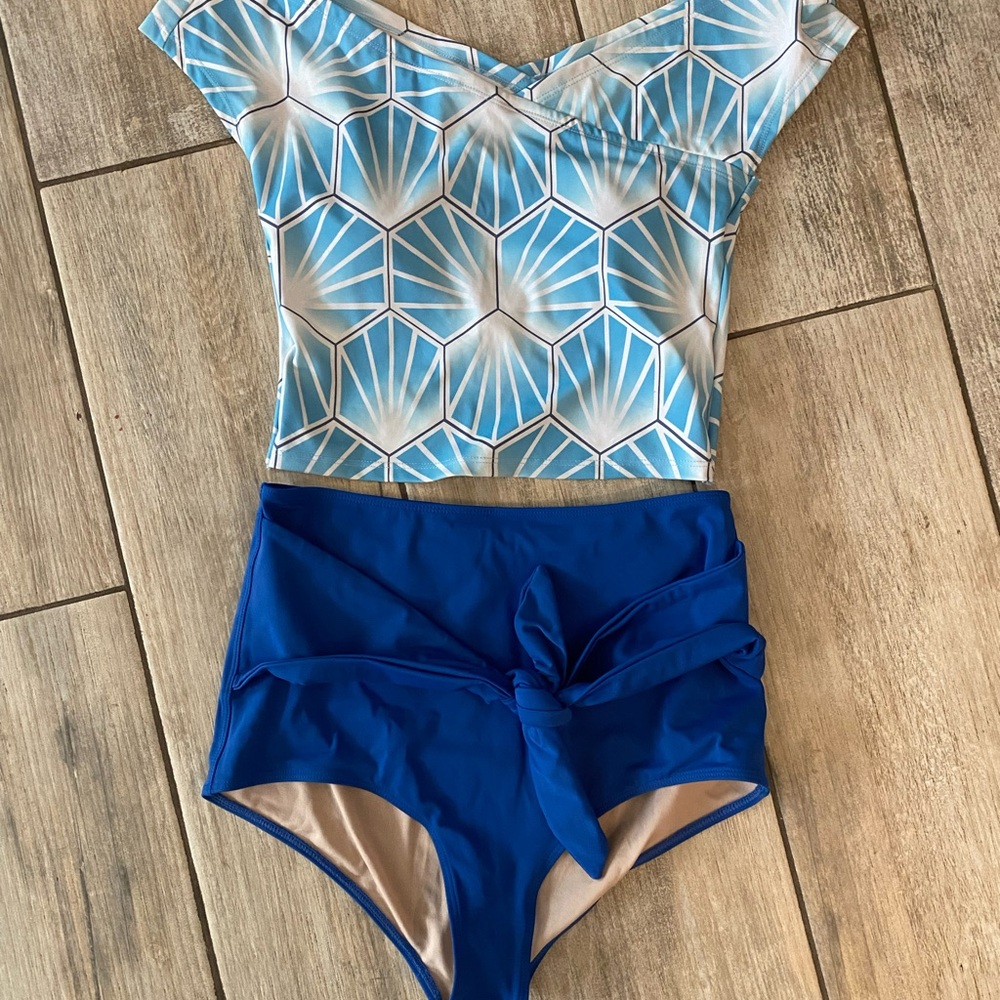 Geometric Blue Off-Shoulder Bikini Set